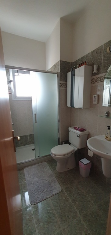 Bathroom no. 2