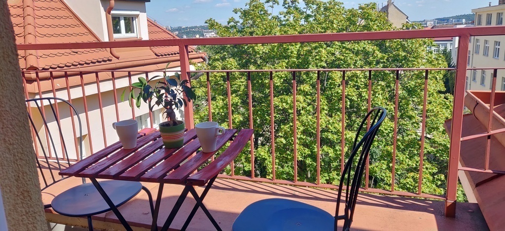 cosy balcony with quiet view