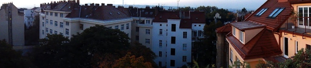 'panoramatic' view: our guest flat is on the right