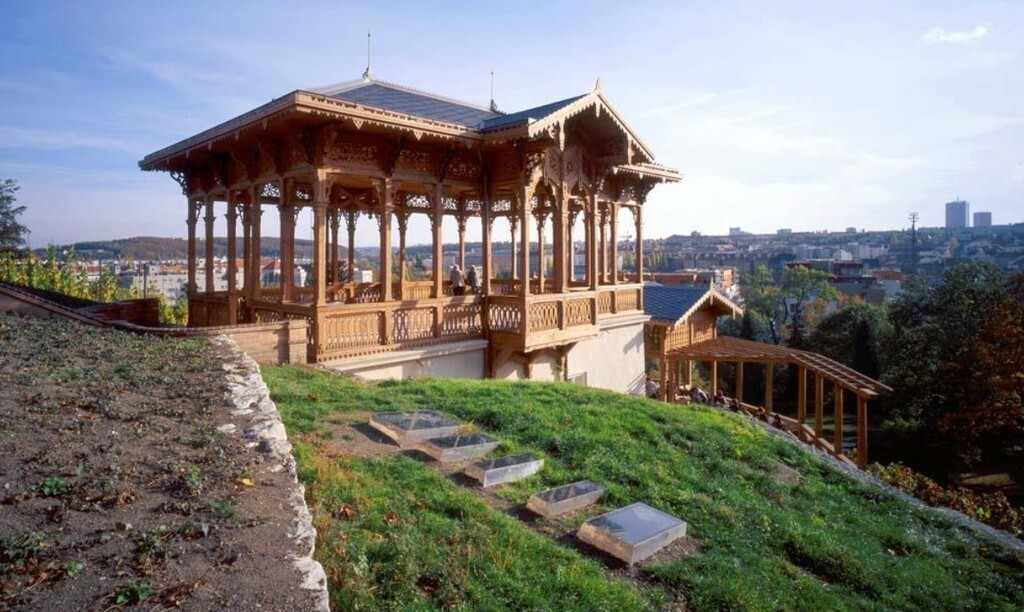 Grebovka - just around the corner