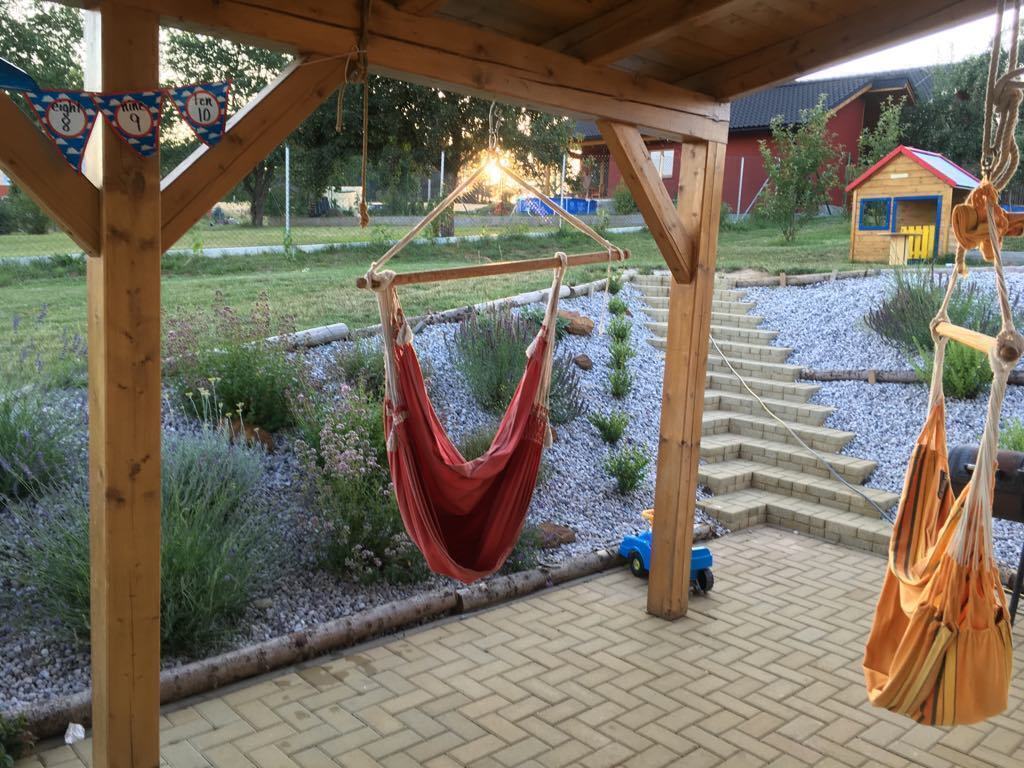 A charming house, perfect for families and relaxation! The spacious garden is a true oasis.