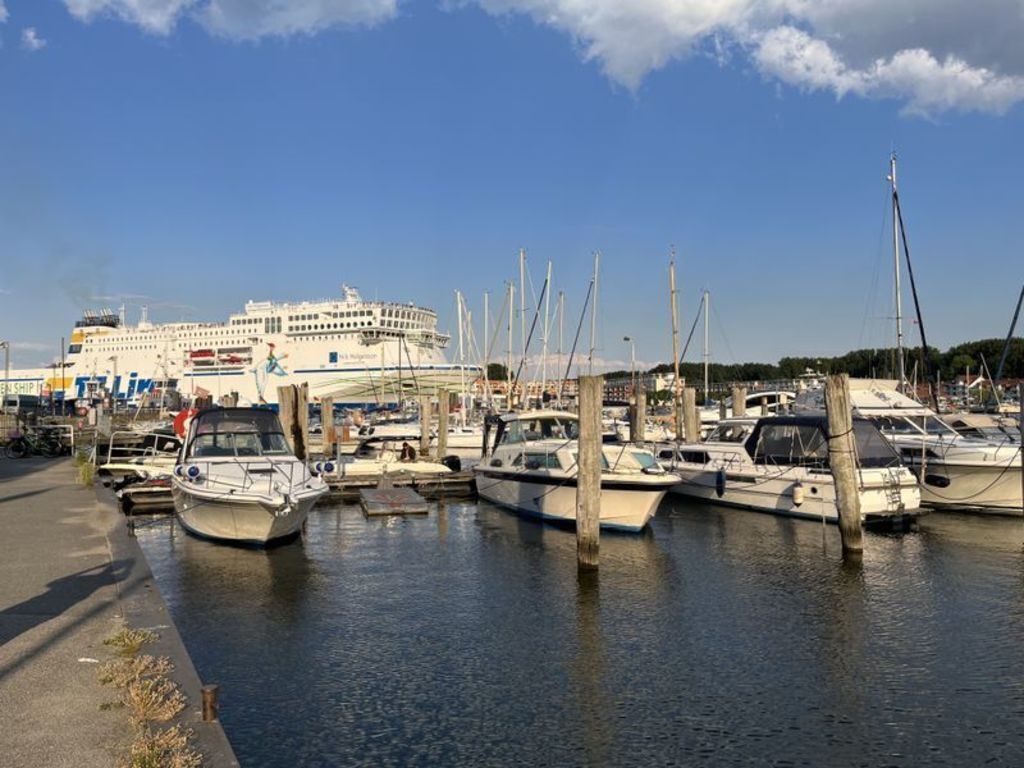 Lübeck and Travemünde ferry port with sandy beaches only 90 minutes away