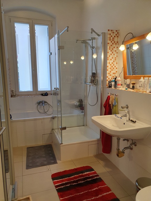 Bathroom ground floor