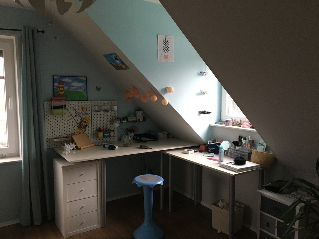 children's room girl