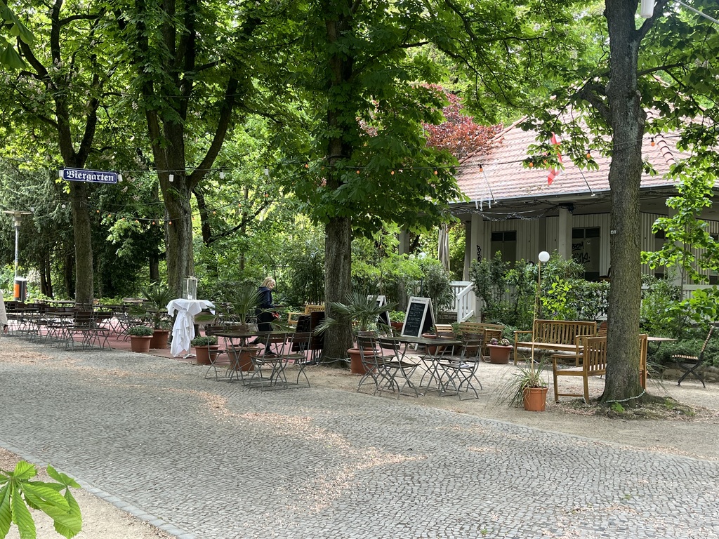 …. with lots of nice walking paths and “nice stops”