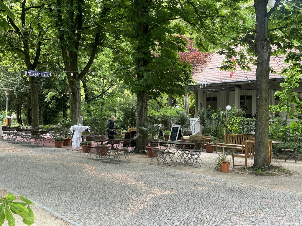 …. with lots of nice walking paths and “nice stops”