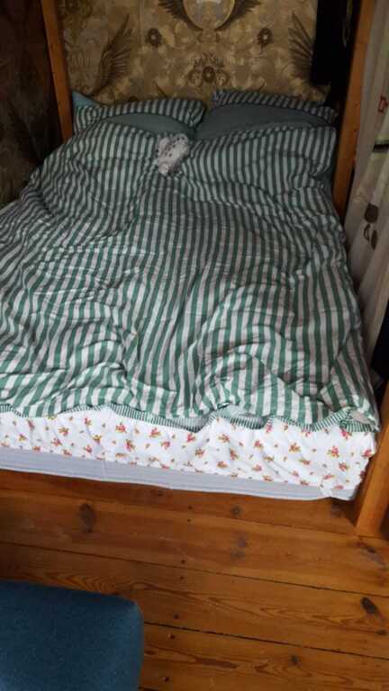 ......with 1,40 Bed and additional sofabed for one person