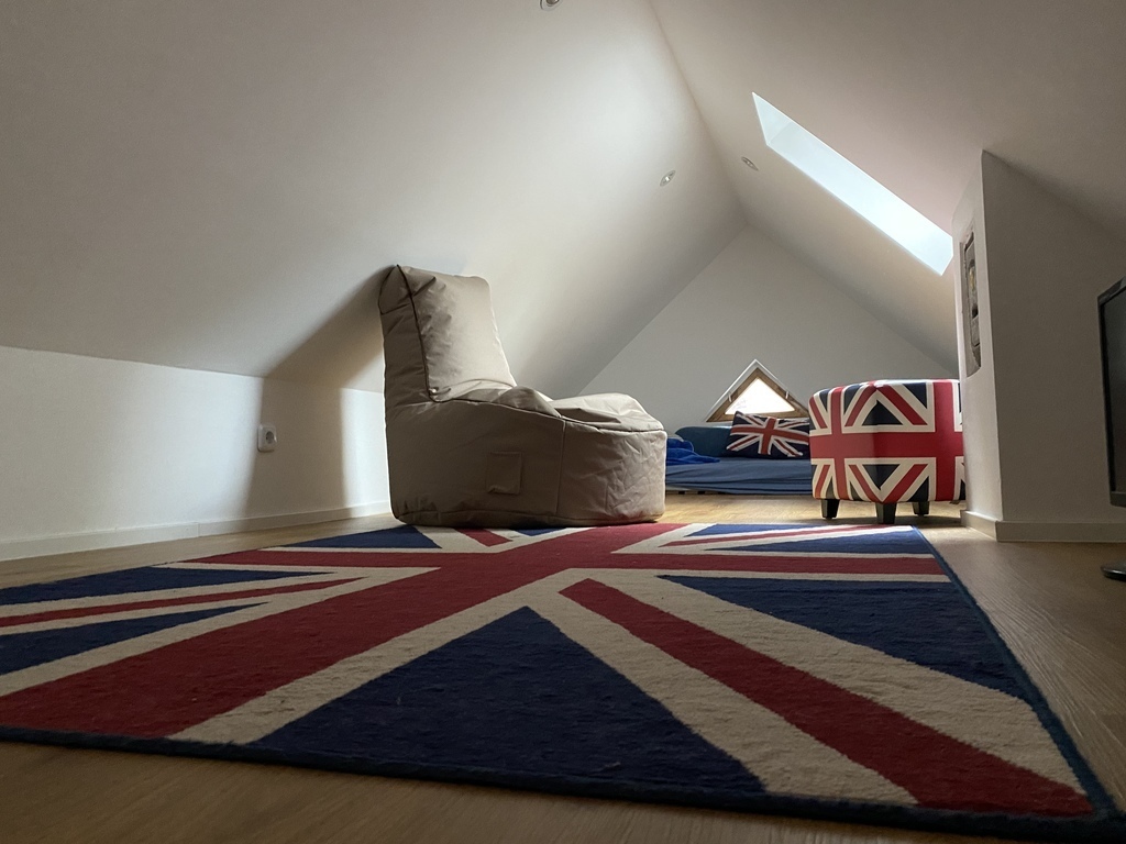 Dachboden/ Attic