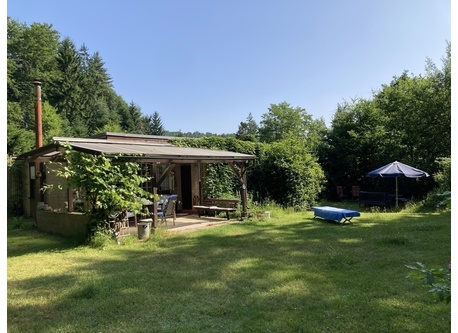 The house with terrace / Wohnhaus mit Freisitz
