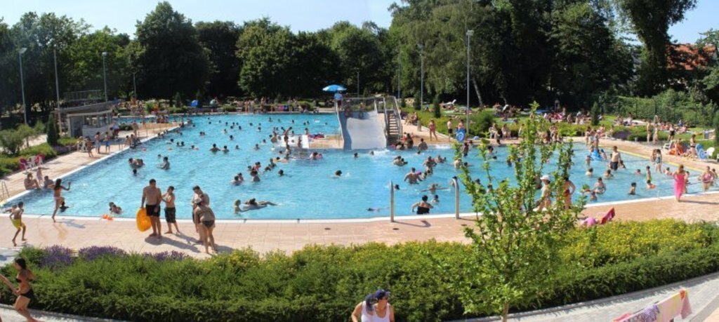 public bath in Hofheim - 15 min