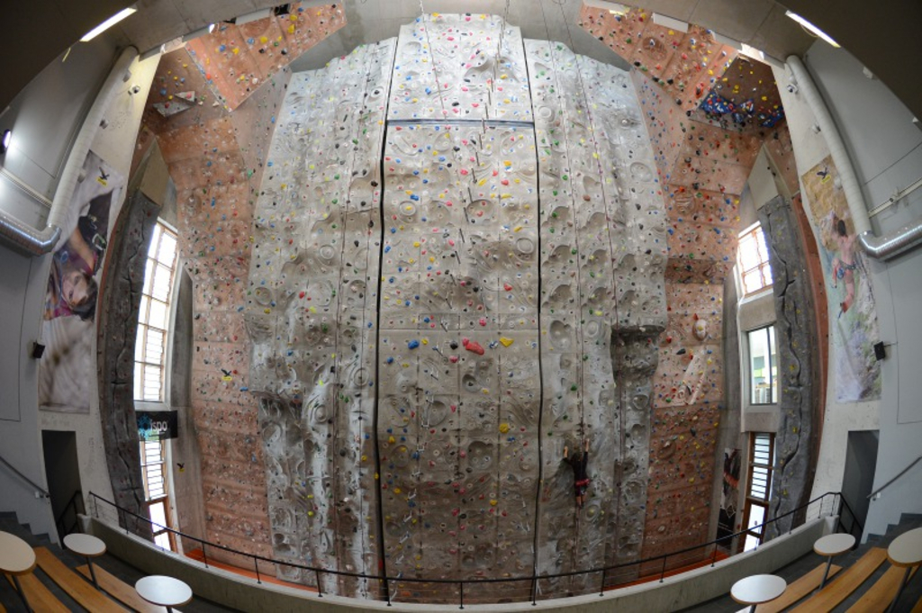 Climbing & Boulder Hall, indoors, 15 min by underground 