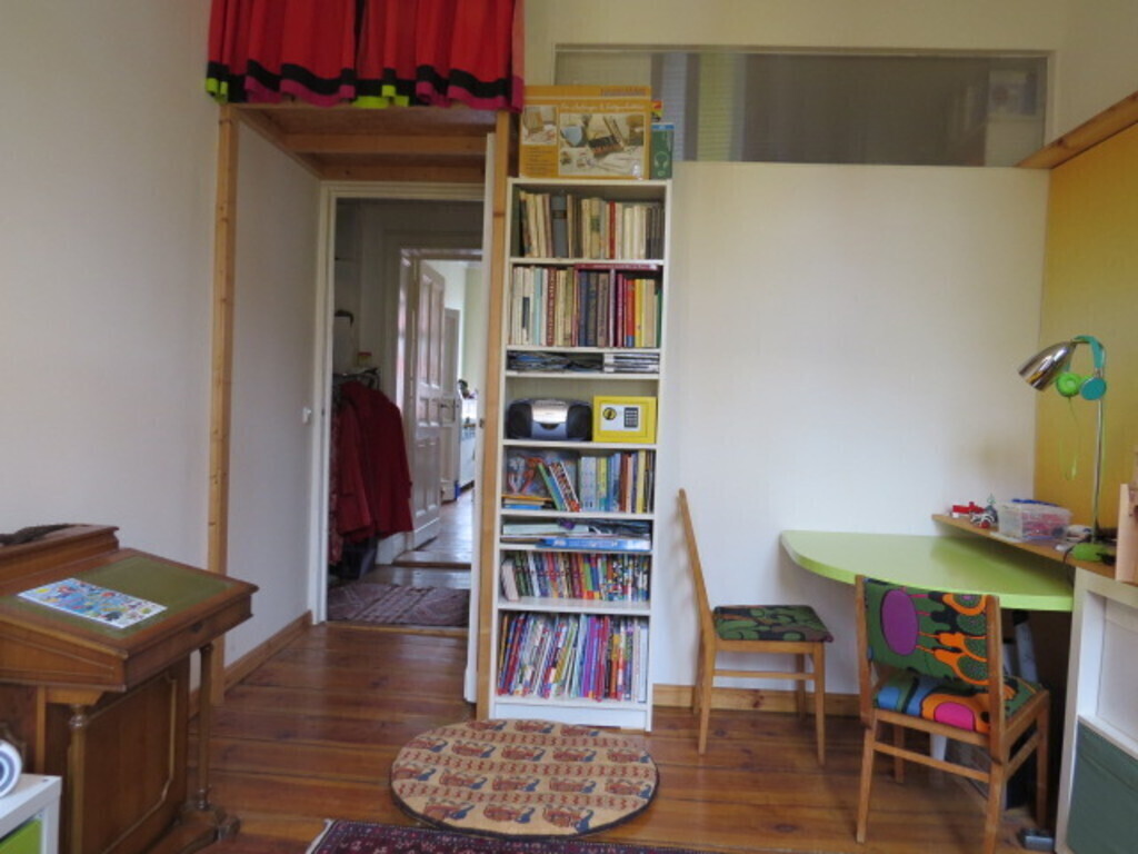 View from children's room to corridor