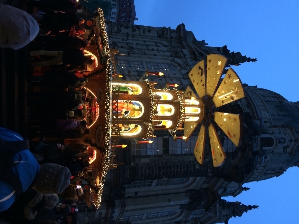 Weihnachtsmarkt an der Frauenkirche