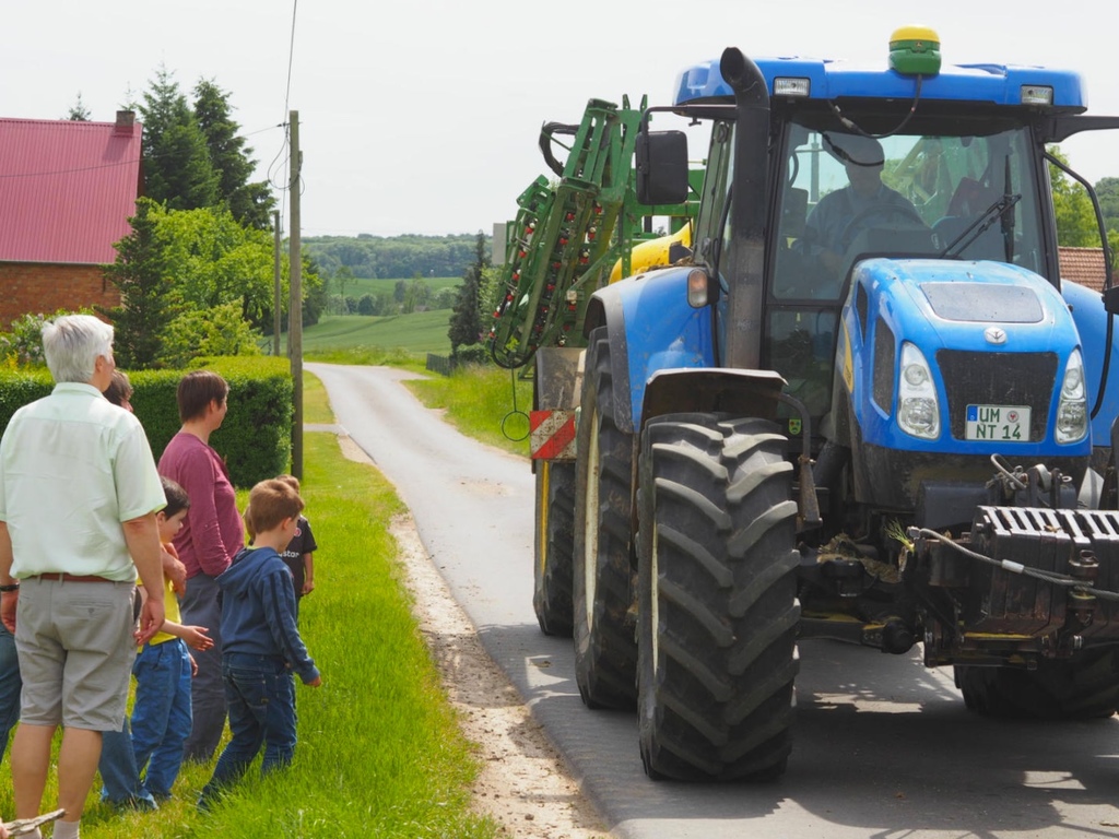 agriculture to touch