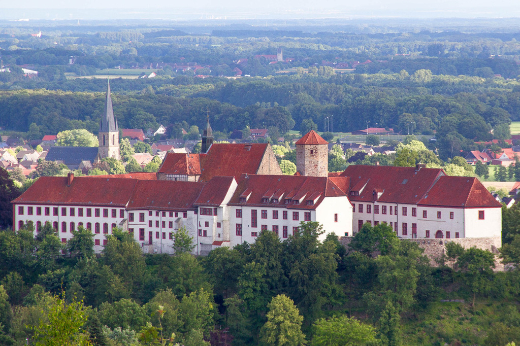 Schloss Bad Iburg, ca 25km