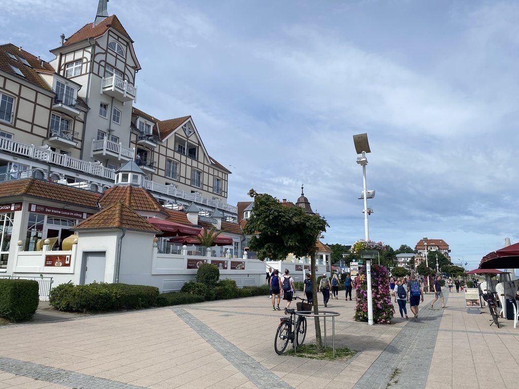 Beach promenade Kühlungsborn / Strandpromenade Kühlungsborn