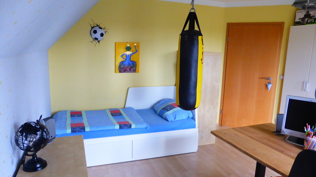 Children's room 3 / Kinderzimmer 3