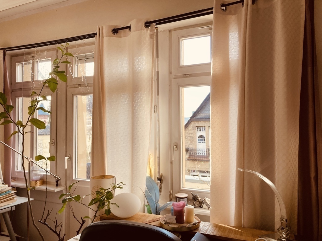 Sleeping room with balcony 2