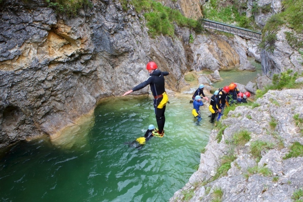 Canyoning