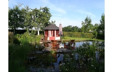 der Pavillion am großen Teich