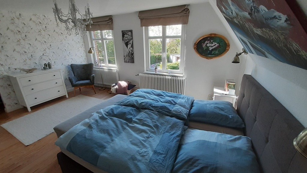 main bedroom upstairs