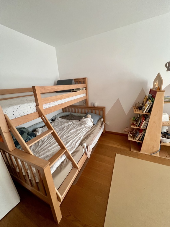 Kidsroom 2 with a 140x200 meter and 90x200 meter bed