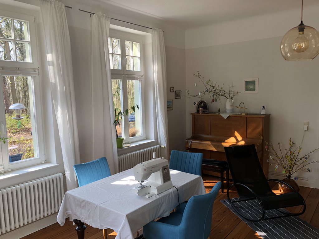 you are welcome to practice on the piano ;), table is extendable