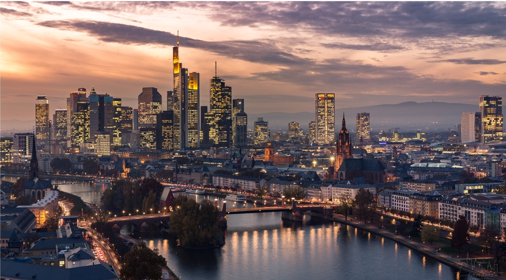 Frankfurt Skyline - 1:20 hours drive