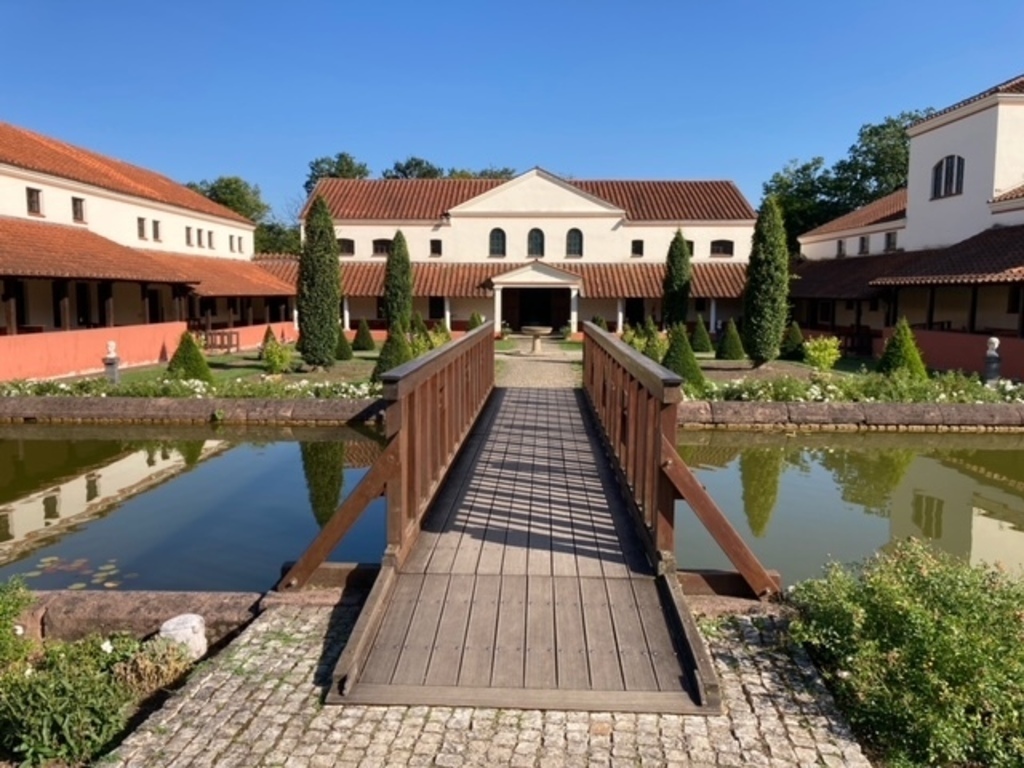 Römer-Villa Borg (villa-borg.de)