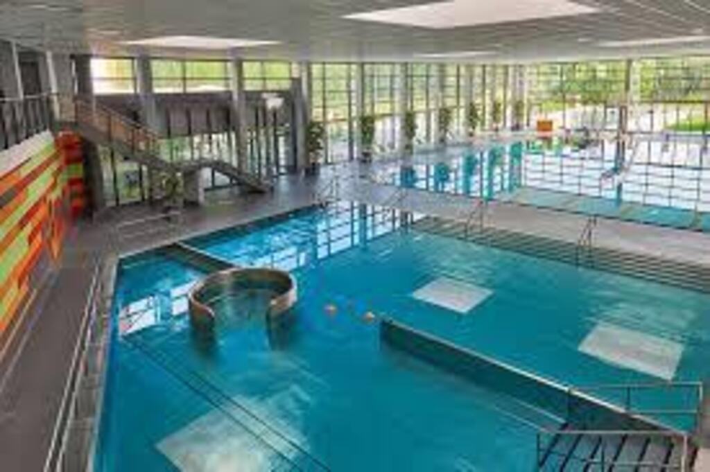 Hallenbad Homburg (koi-homburg.de)