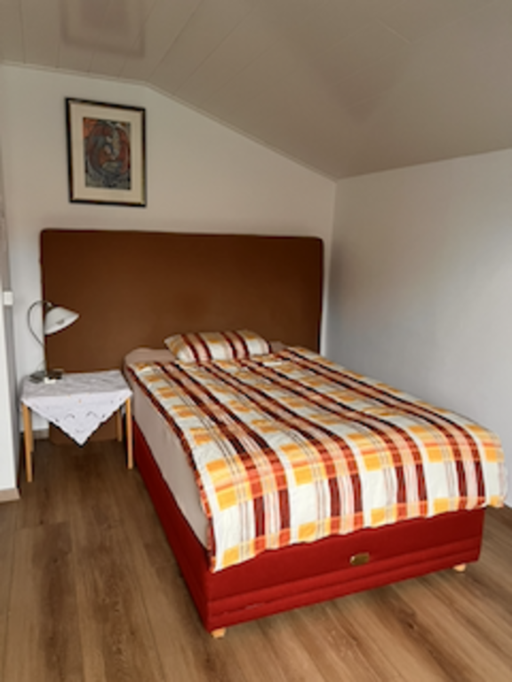 Einzelbett  120 cm