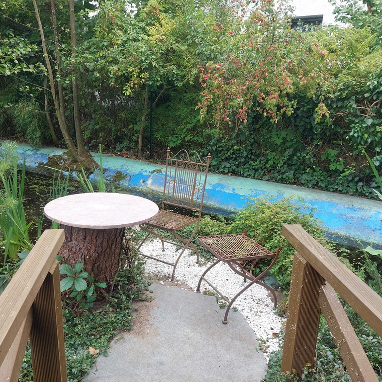 Brücke zur Teichinsel