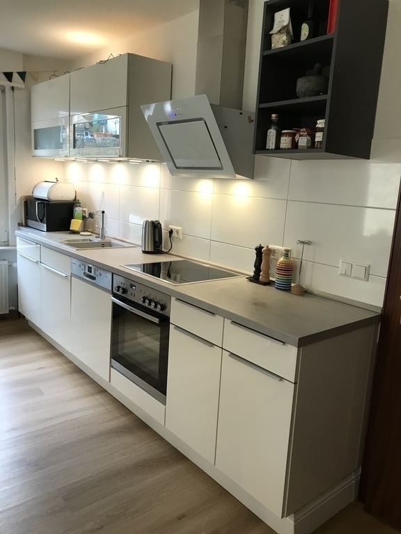 We love to cook so you will find everything you need