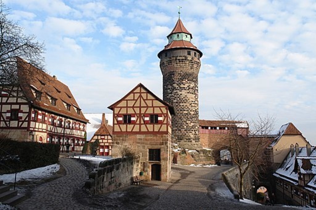 Nuremberg castle; User:Kolossos, CC BY-SA 3.0 <http://creativecommons.org/licenses/by-sa/3.0/>, via Wikimedia Commons