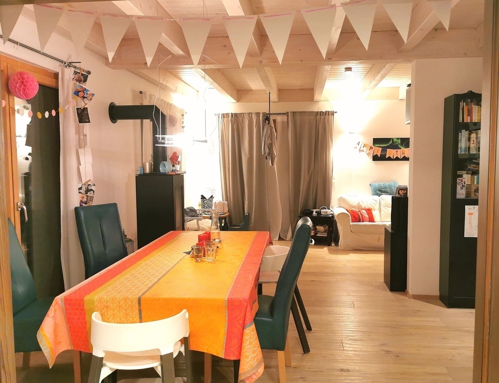 Esszimmer und Wohnbereich 