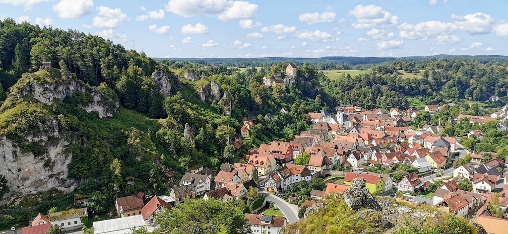 Franconian Switzerland; Bild von <a href="https://pixabay.com/de/users/geoworld-3911596/?utm_source=link-attribution&amp;utm_med
