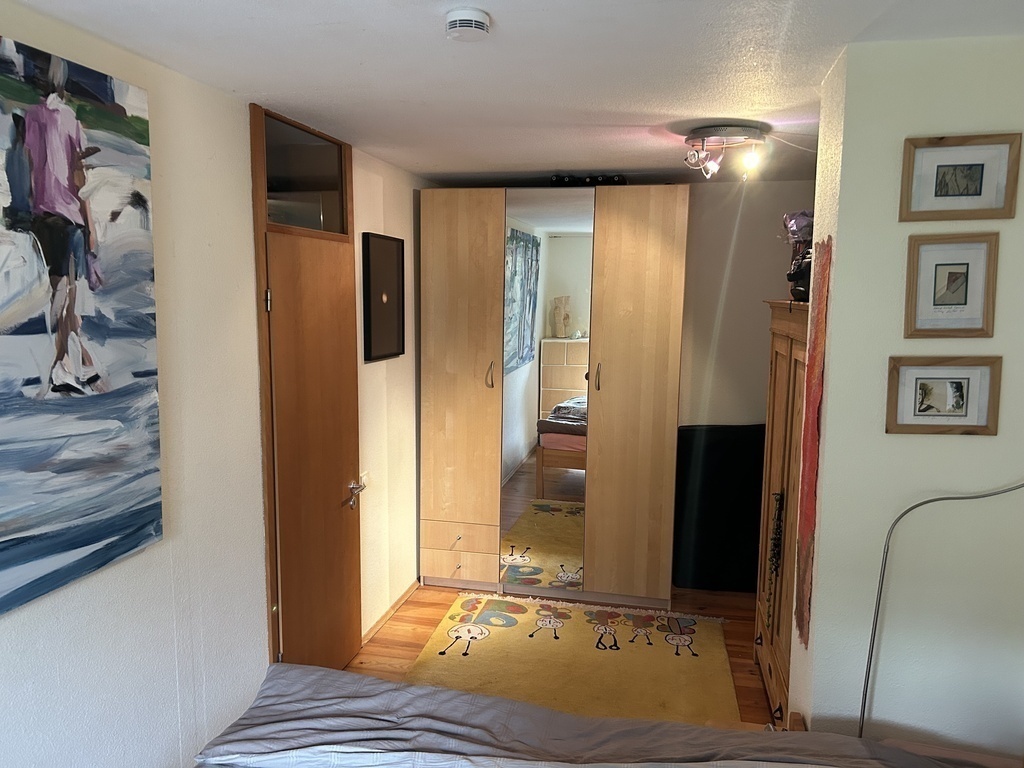 Schlafzimmer-Schrank