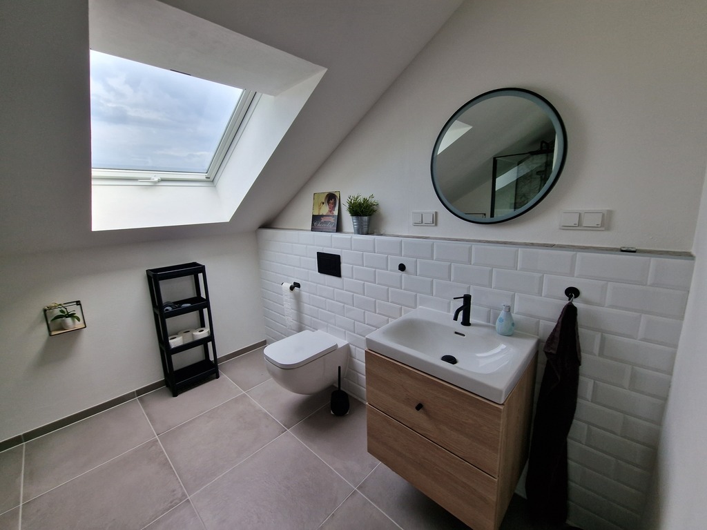 Bathroom top floor
