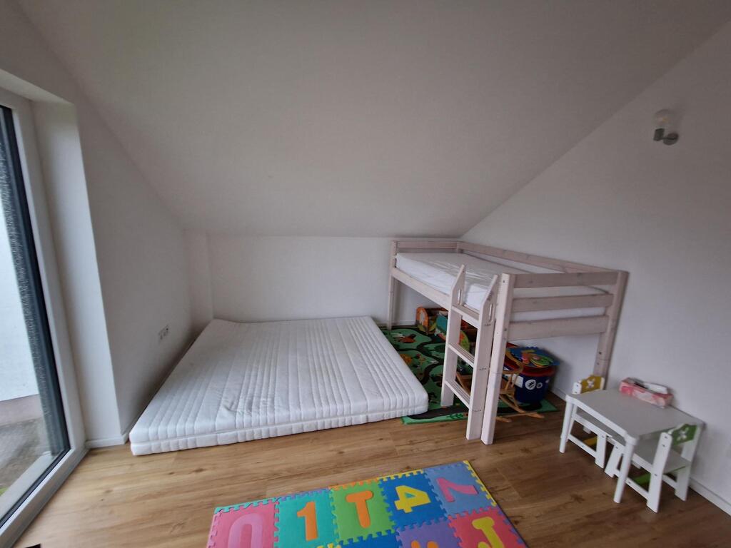 more sleeping an playing options