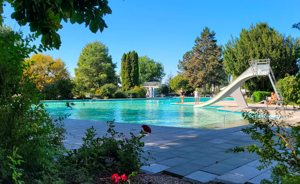 Hilzingen public pool