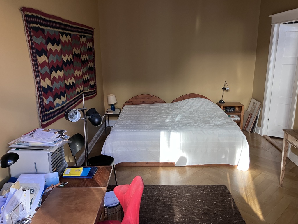 Schlafzimmer 1 / Bedroom 1