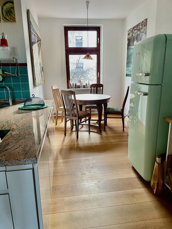 eating area in the kitchen