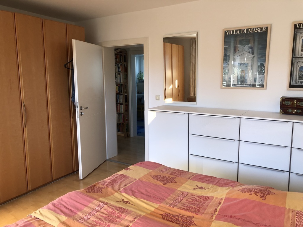 Elternschlafzimmer/ Master bedroom 