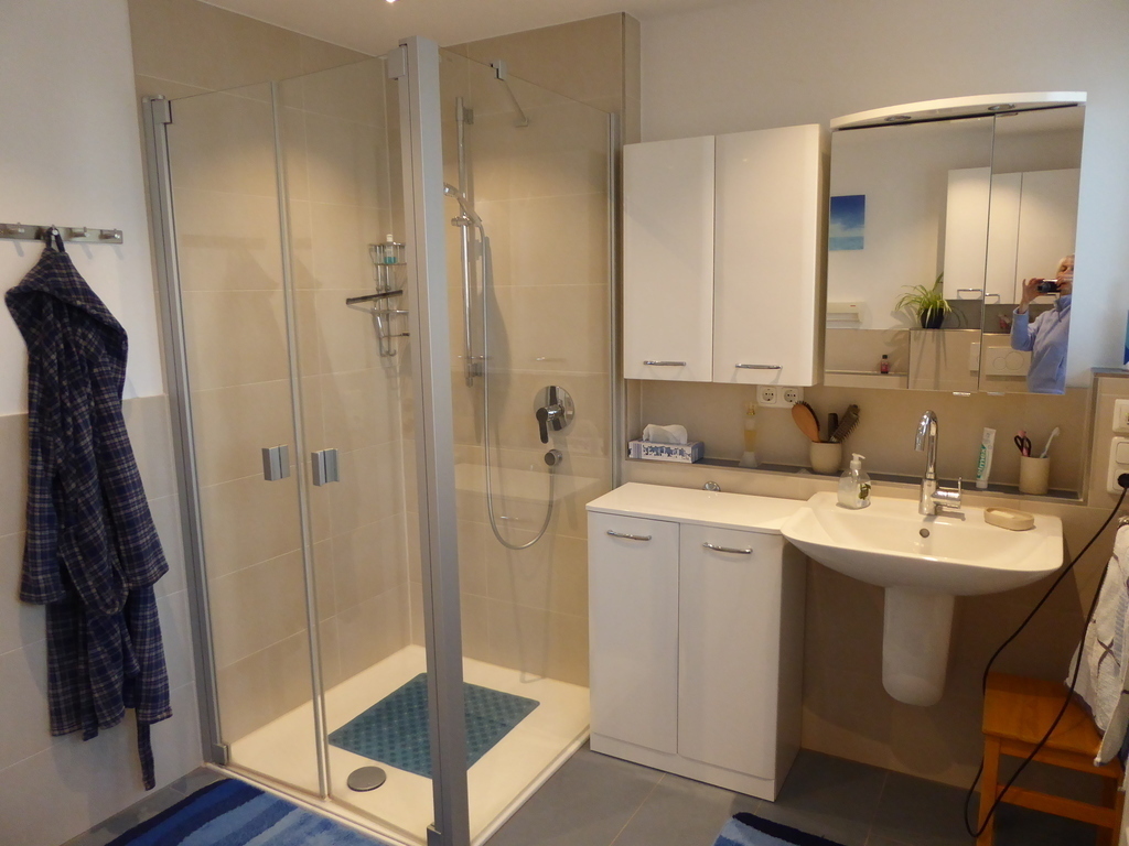 Bad Erdgeschoss / bathroom ground floor