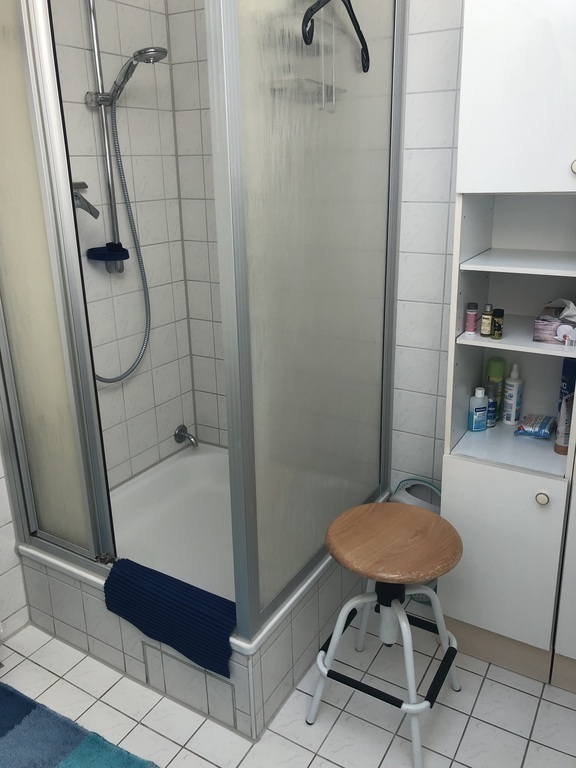 Badezimmer Obergeschoss / bathroom upstairs