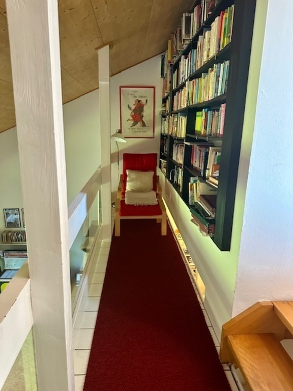 reading place at the gallery