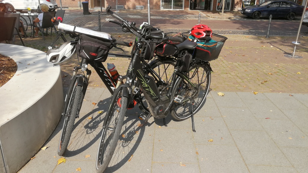Wir nehmen oft unsere EBikes mit und brauchen eine Unterstellmöglichkeit vor Ort