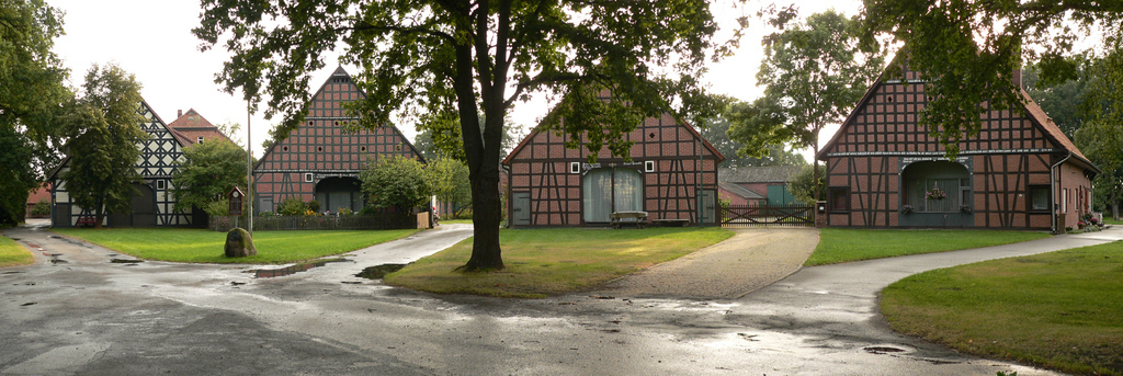 Circular village (Rundling)