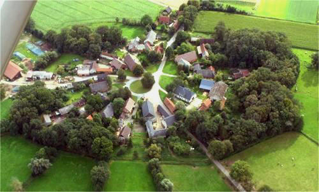 Circular village (Rundling)