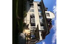 Wir wohnen im Erdgeschoss